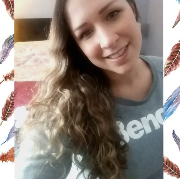 Meet your Posher, Amber - Picture 1 of 1